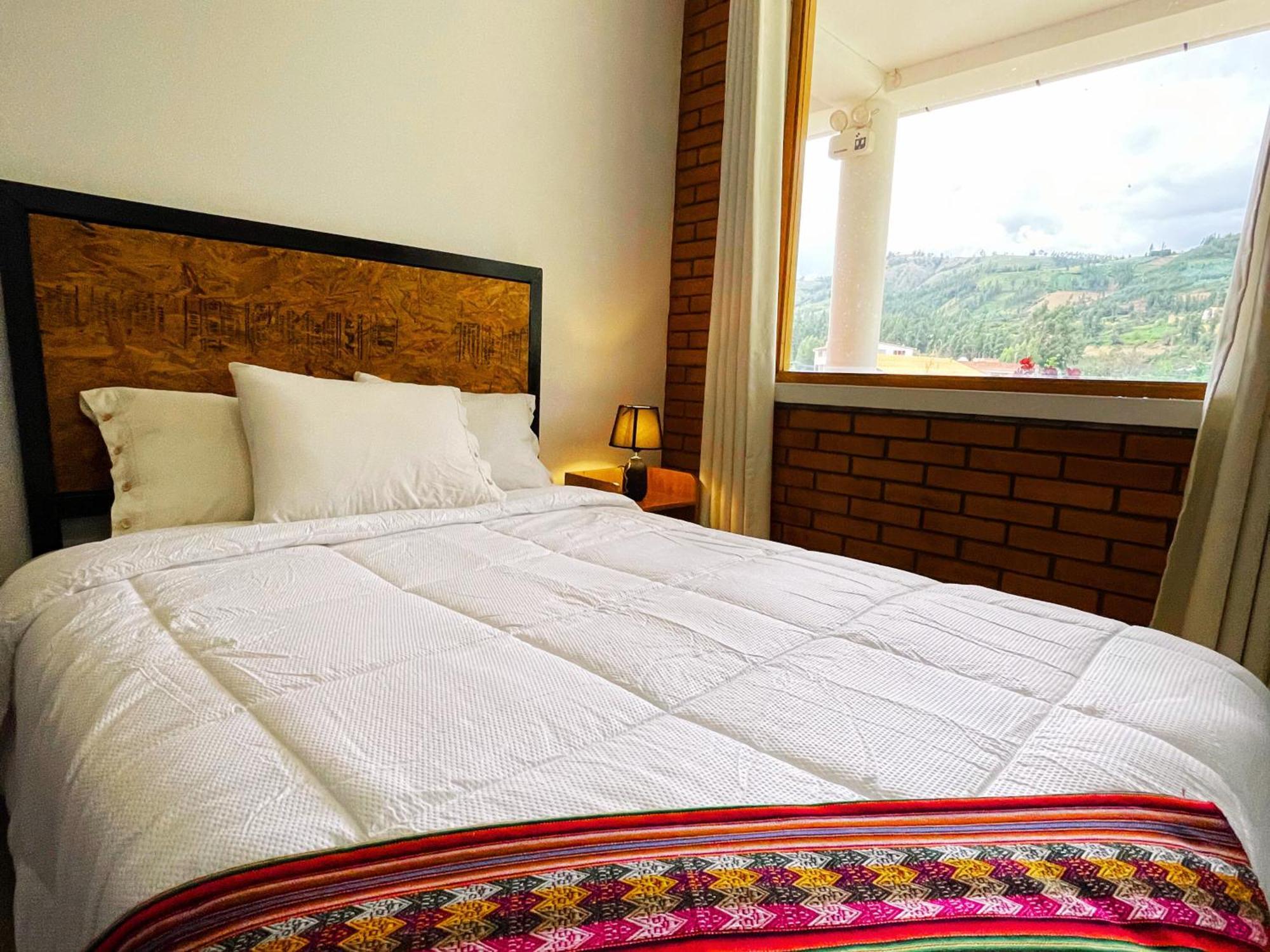 Runaway Eco Hotel Carhuaz Kültér fotó